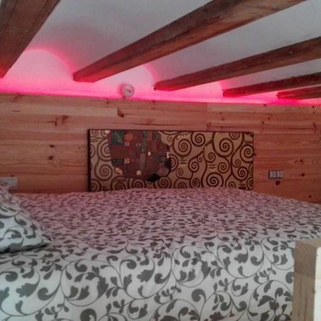 Apartamento Cerca De La Playa Валенсия Екстериор снимка