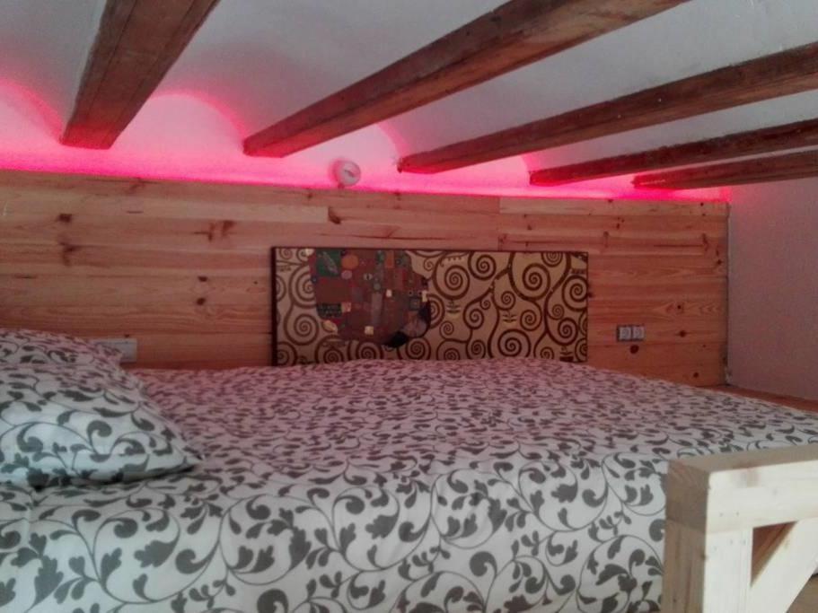 Apartamento Cerca De La Playa Валенсия Екстериор снимка